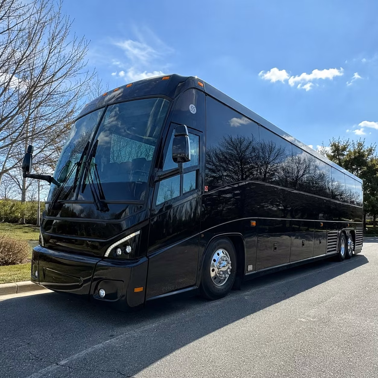 busrentalnewhaven com can handle military personnel transfers to and from connecticut installations