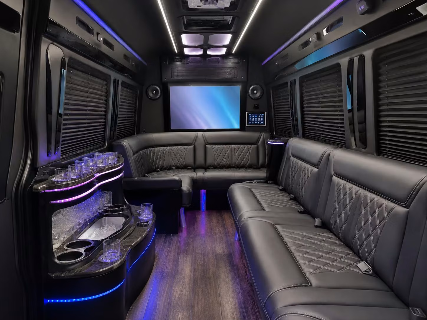 new haven prom homecoming transportation services