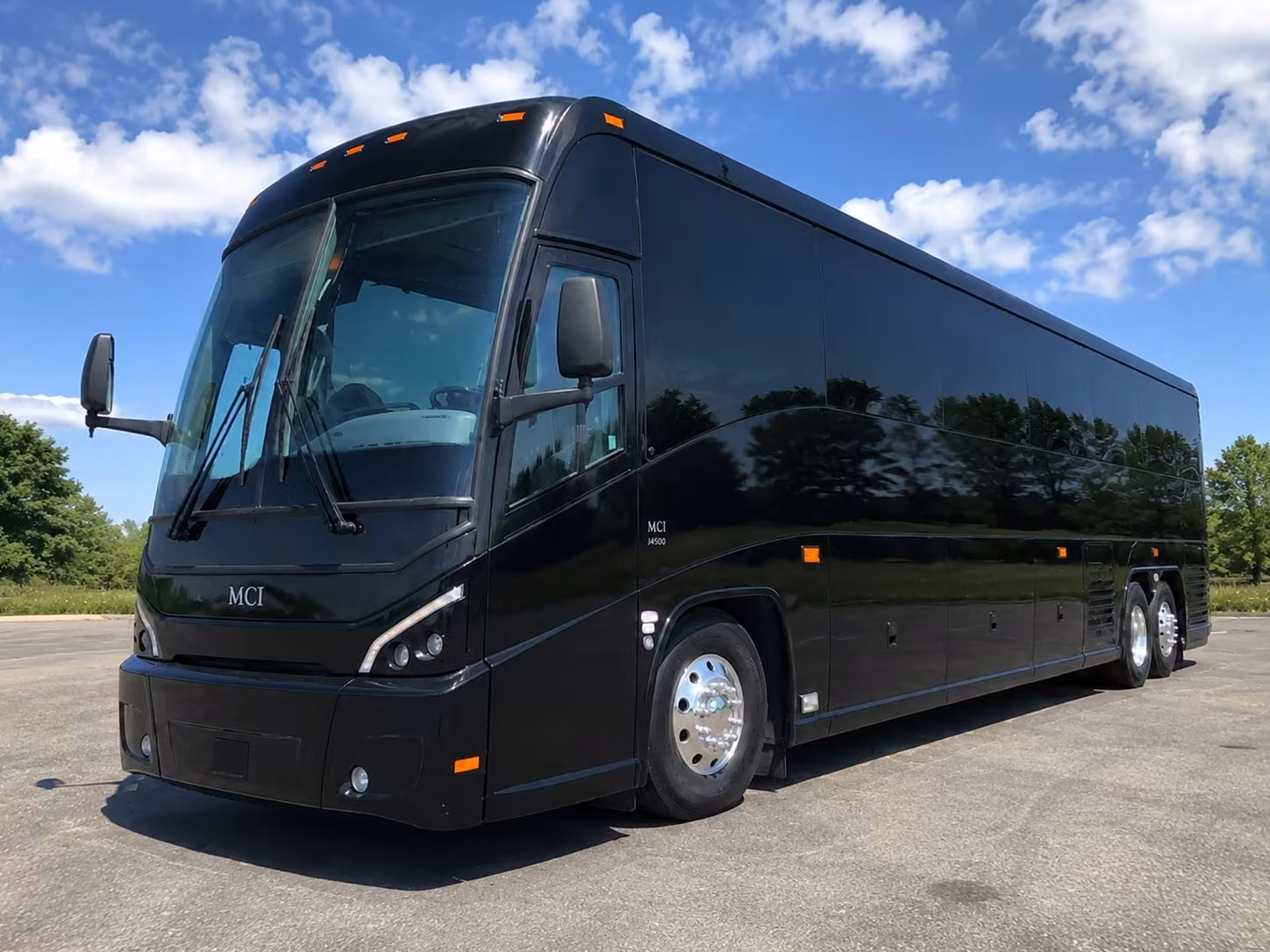 new haven sports fan transportation group shuttles