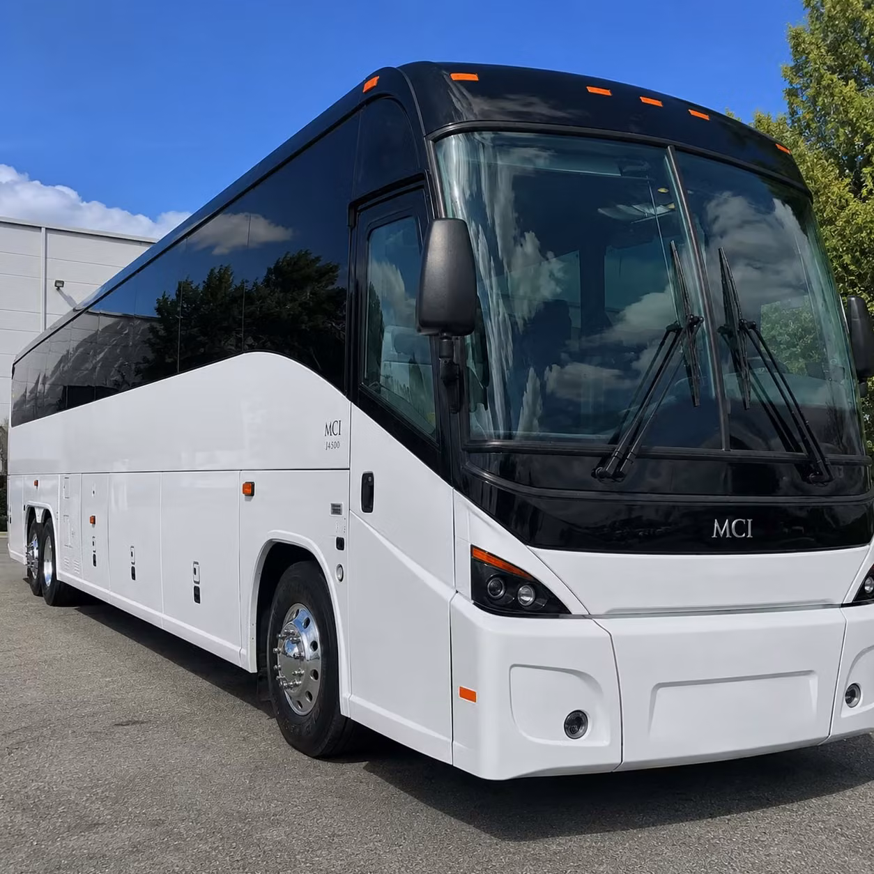 stress free commuter shuttle services between new haven and surrounding towns